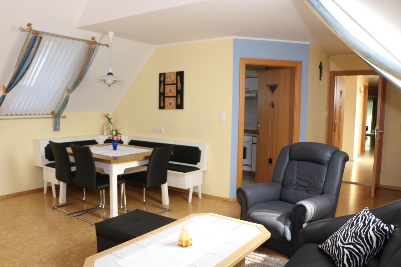 Ferienwohnung Moni Geiseldorf 외부 사진